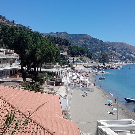 Matteo'S House Taormina Villa ภายนอก รูปภาพ